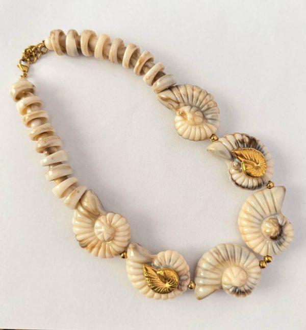 Collana Levante